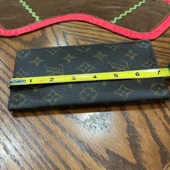 Louis Vuitton Brown Monogram Wallet - Picture 12 of 14